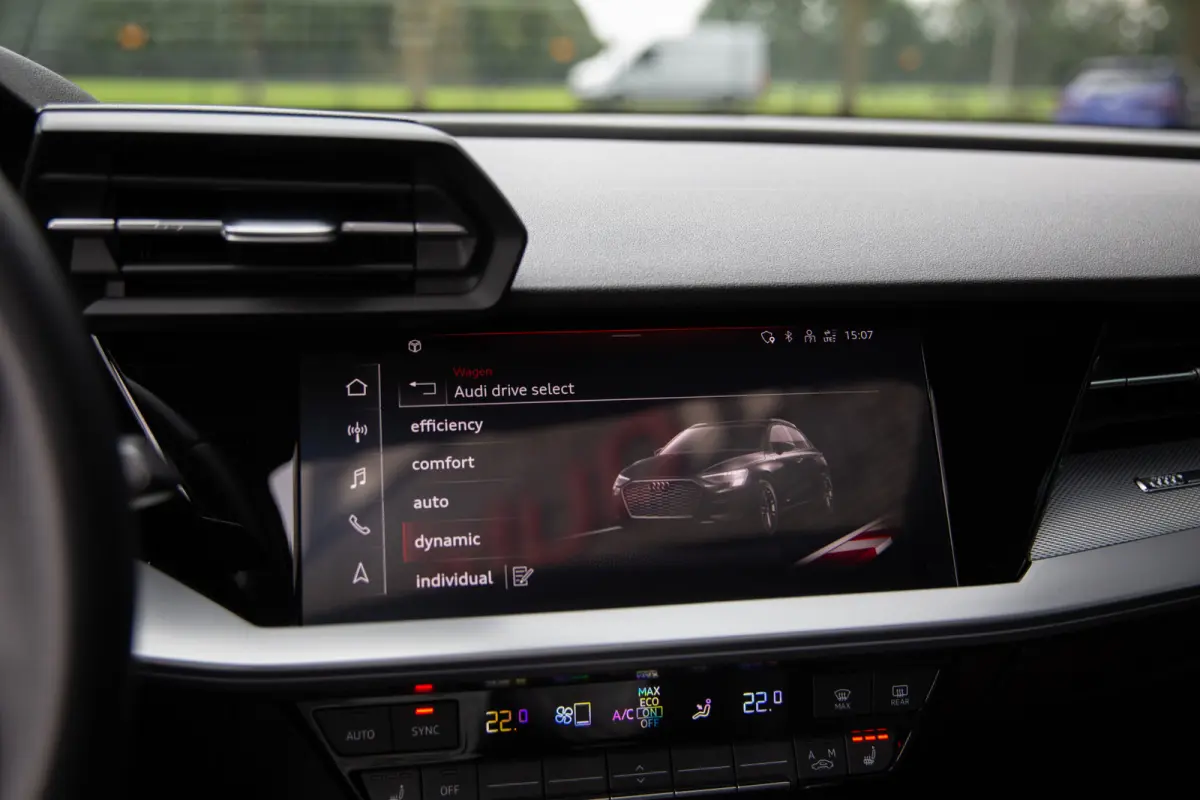 40 TFSI e S Tronic , Cruise control, Sfeerverlichting, Panoramadak, Stoelverwarming, Carplay,