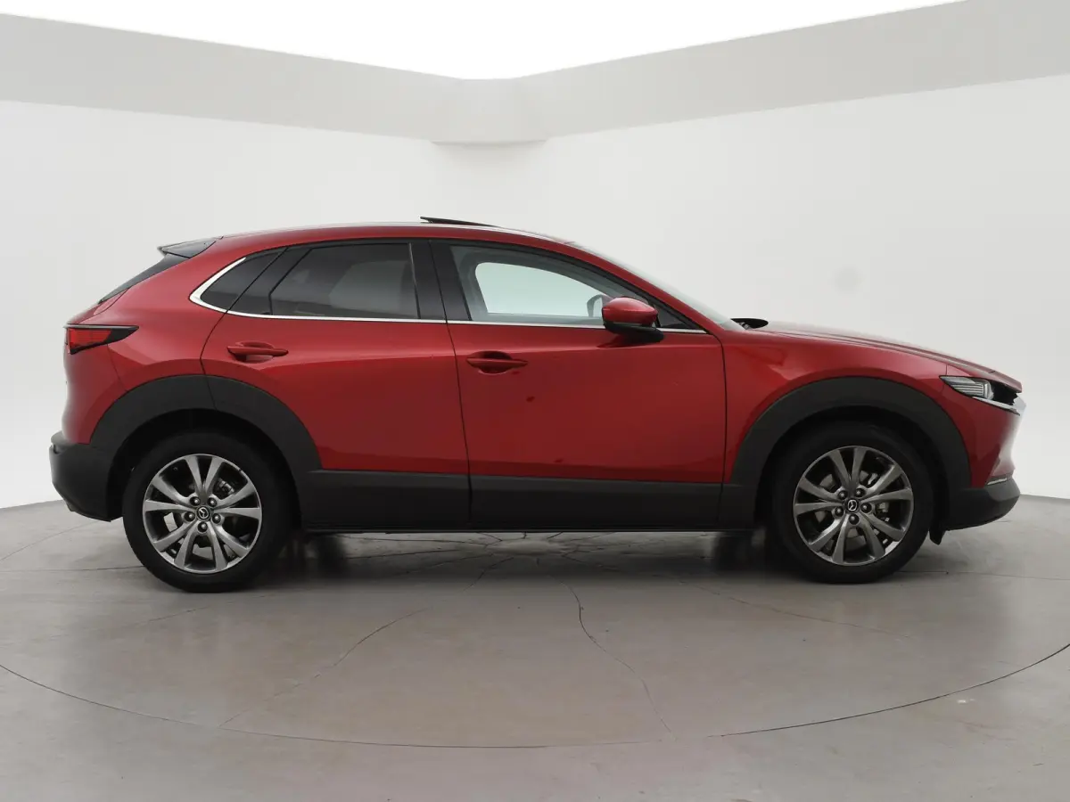 2.0 e-SkyActiv-X M HYBRID LUXURY + TREKHAAK | BOSE | ADAPTIVE CRUISE | 360 CAMERA | SCHUIFDAK