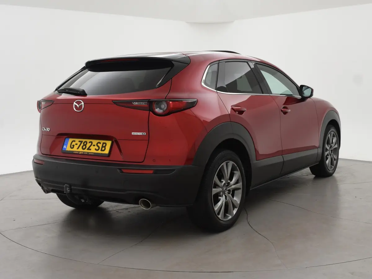 2.0 e-SkyActiv-X M HYBRID LUXURY + TREKHAAK | BOSE | ADAPTIVE CRUISE | 360 CAMERA | SCHUIFDAK