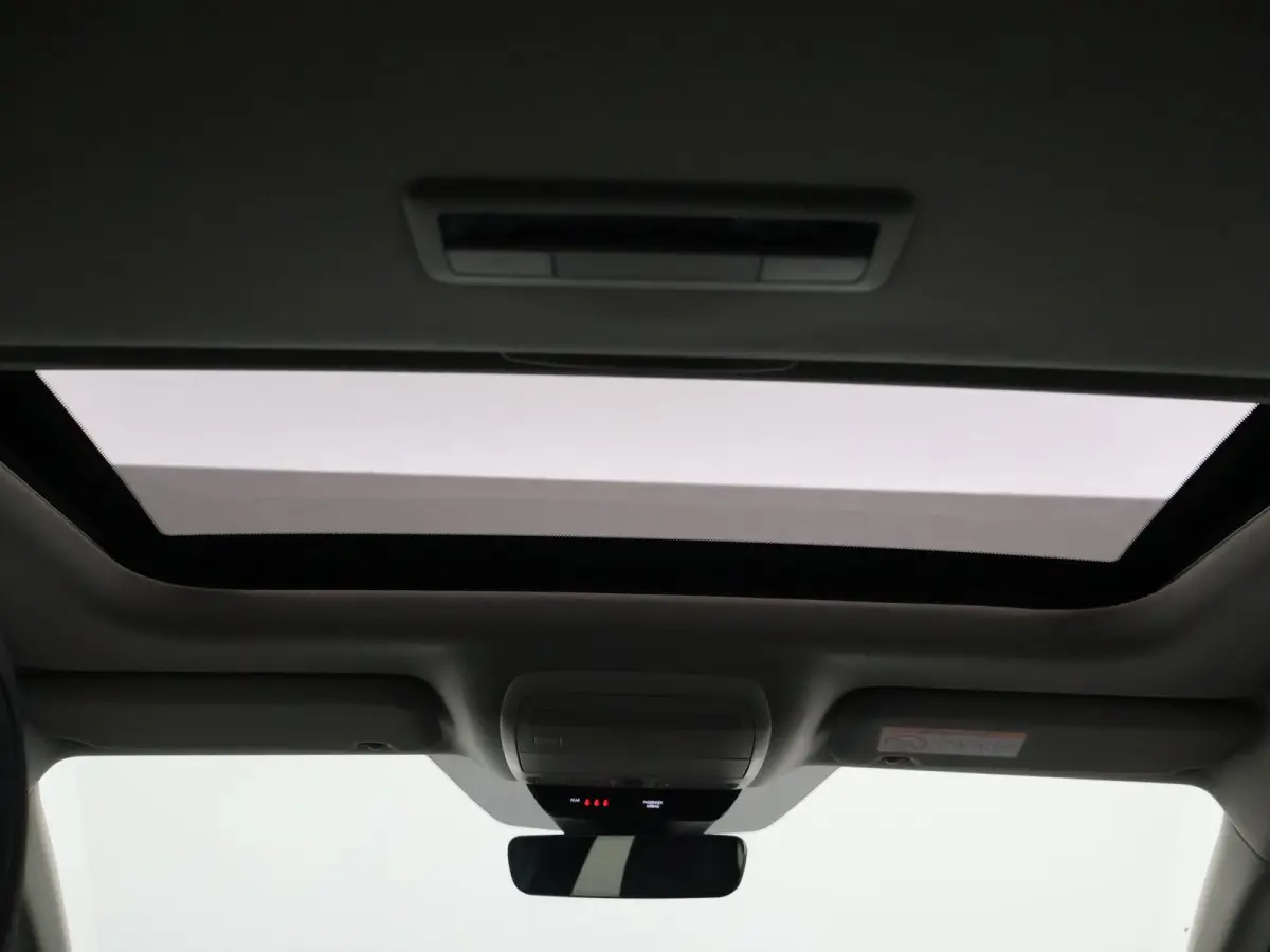 2.0 e-SkyActiv-X M HYBRID LUXURY + TREKHAAK | BOSE | ADAPTIVE CRUISE | 360 CAMERA | SCHUIFDAK