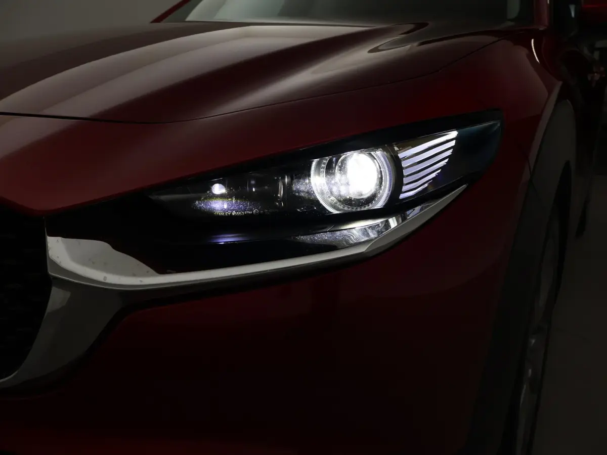 2.0 e-SkyActiv-X M HYBRID LUXURY + TREKHAAK | BOSE | ADAPTIVE CRUISE | 360 CAMERA | SCHUIFDAK