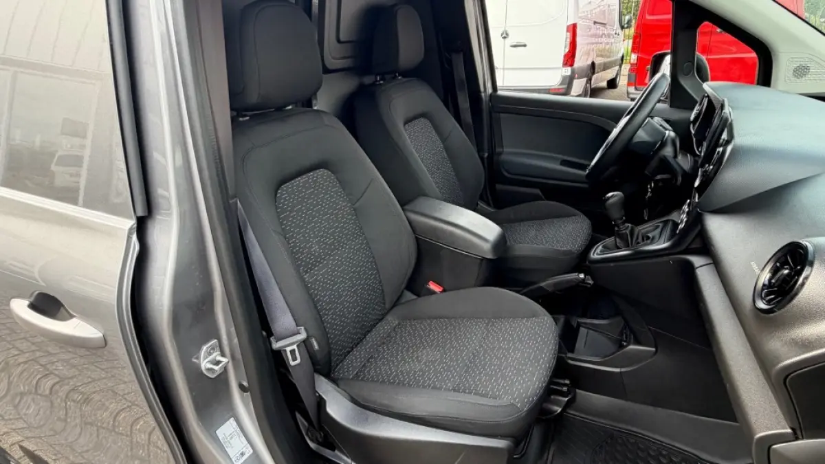 112 CDI 85KW 116PK EURO 6 CARPLAY/ CAMERA/ AIRCO/ CRUISE CONTROL/ TREKHAAK/ 100% DEALERONDERHOUDEN
