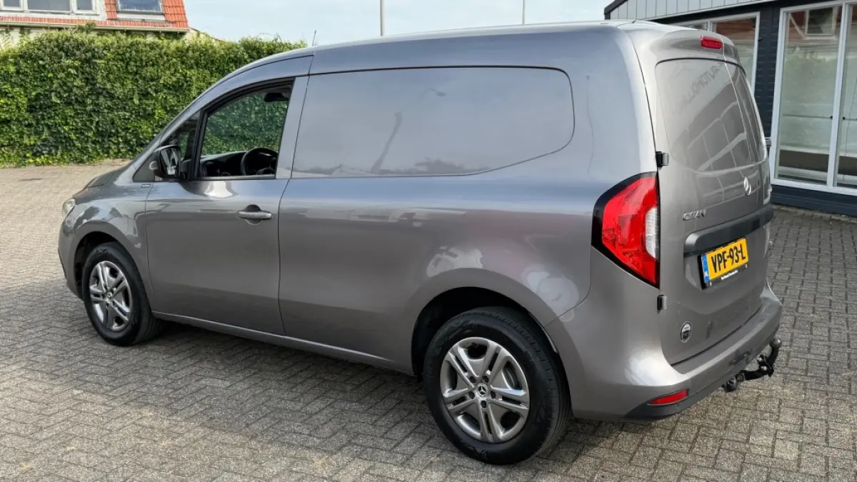 112 CDI 85KW 116PK EURO 6 CARPLAY/ CAMERA/ AIRCO/ CRUISE CONTROL/ TREKHAAK/ 100% DEALERONDERHOUDEN