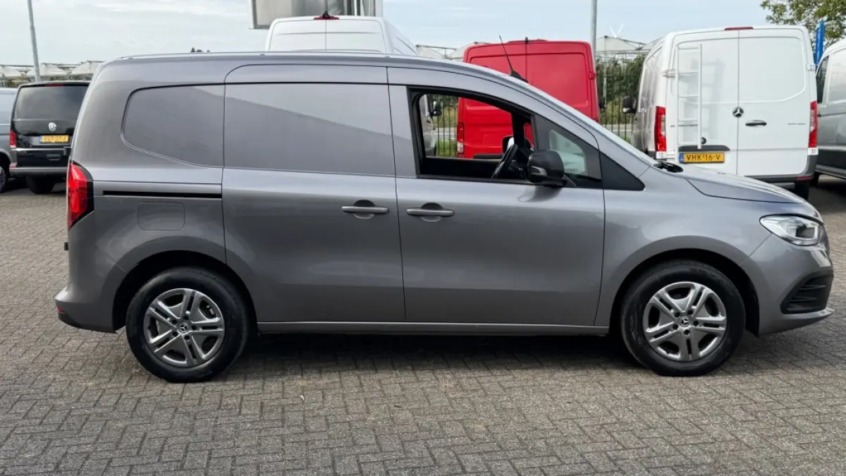 112 CDI 85KW 116PK EURO 6 CARPLAY/ CAMERA/ AIRCO/ CRUISE CONTROL/ TREKHAAK/ 100% DEALERONDERHOUDEN
