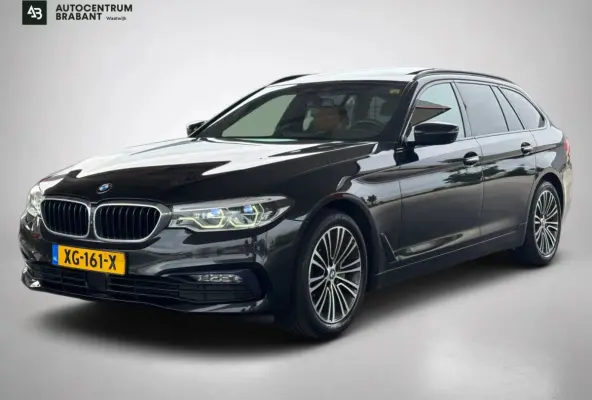 530i High Executive (Dealer OndH, Panorama, Navi, StoelV, 360 Camera, Head-up, Comfort Stoelen, Etc)