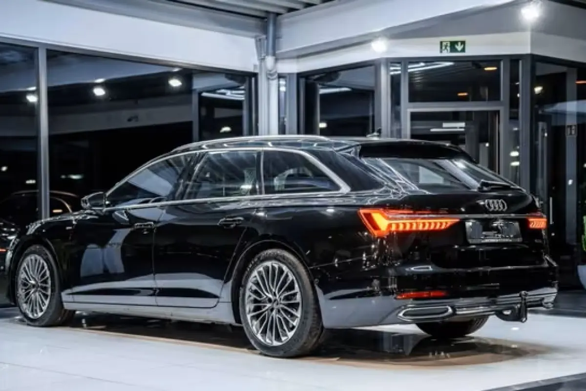 50 Tfsi e Quattro S-LINE ** MATRIX, LEDER, TREKH, ACC, HuD, VERW. STUUR ** 1e EIG - UNFALLFREI ** ** INFORMEER OOK NAAR ONZE AANTREKKELIJKE FINANCIAL-LEASE TARIEVEN **