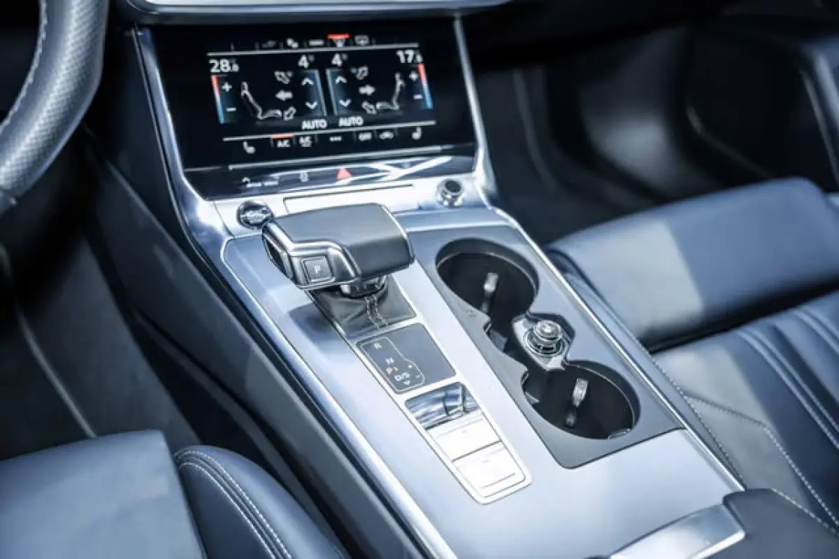 50 Tfsi e Quattro S-LINE ** MATRIX, LEDER, TREKH, ACC, HuD, VERW. STUUR ** 1e EIG - UNFALLFREI ** ** INFORMEER OOK NAAR ONZE AANTREKKELIJKE FINANCIAL-LEASE TARIEVEN **