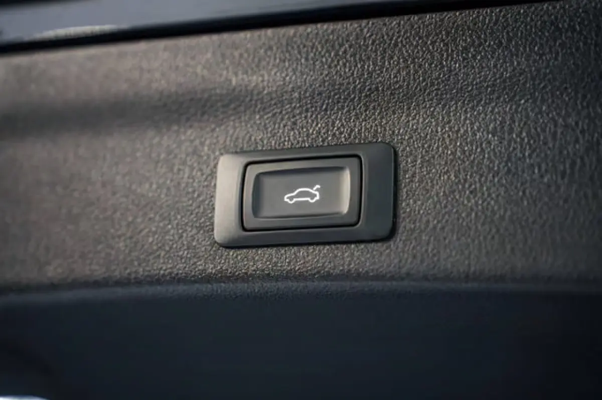 50 Tfsi e Quattro S-LINE ** MATRIX, LEDER, TREKH, ACC, HuD, VERW. STUUR ** 1e EIG - UNFALLFREI ** ** INFORMEER OOK NAAR ONZE AANTREKKELIJKE FINANCIAL-LEASE TARIEVEN **