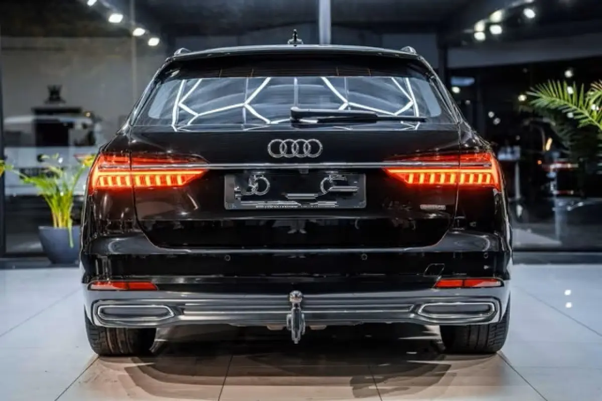 50 Tfsi e Quattro S-LINE ** MATRIX, LEDER, TREKH, ACC, HuD, VERW. STUUR ** 1e EIG - UNFALLFREI ** ** INFORMEER OOK NAAR ONZE AANTREKKELIJKE FINANCIAL-LEASE TARIEVEN **