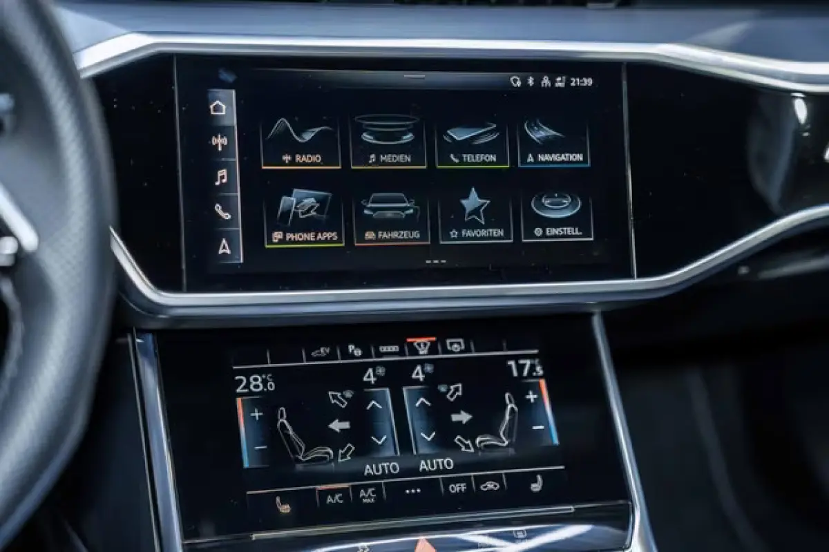 50 Tfsi e Quattro S-LINE ** MATRIX, LEDER, TREKH, ACC, HuD, VERW. STUUR ** 1e EIG - UNFALLFREI ** ** INFORMEER OOK NAAR ONZE AANTREKKELIJKE FINANCIAL-LEASE TARIEVEN **
