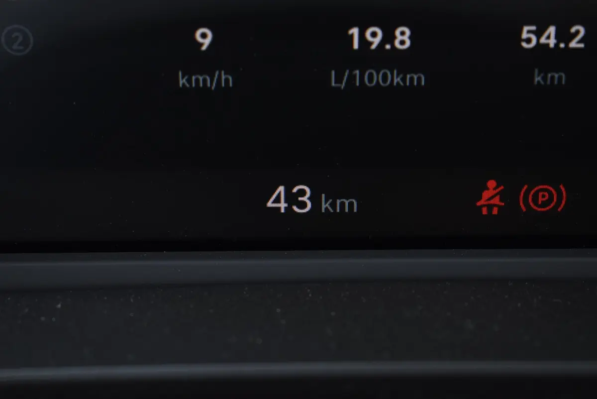 1.2 Hybrid ICON | Parkeersensoren | Apple carplay & Android auto | Bluetooth | Cruise control |