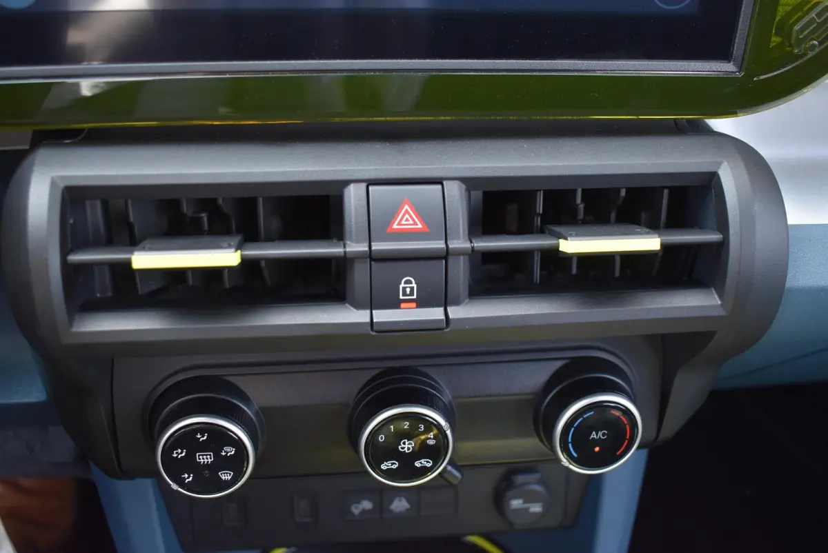 1.2 Hybrid ICON | Parkeersensoren | Apple carplay & Android auto | Bluetooth | Cruise control |