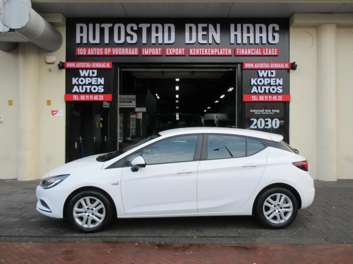 1.0 Edition 5 Deurs Airco PDC