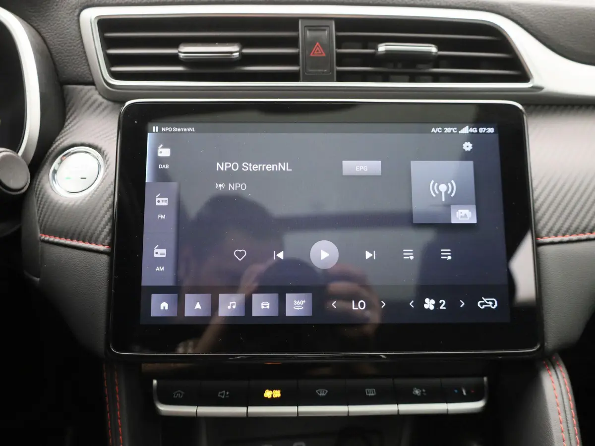 MG EV Long Range Luxury 70 kWh