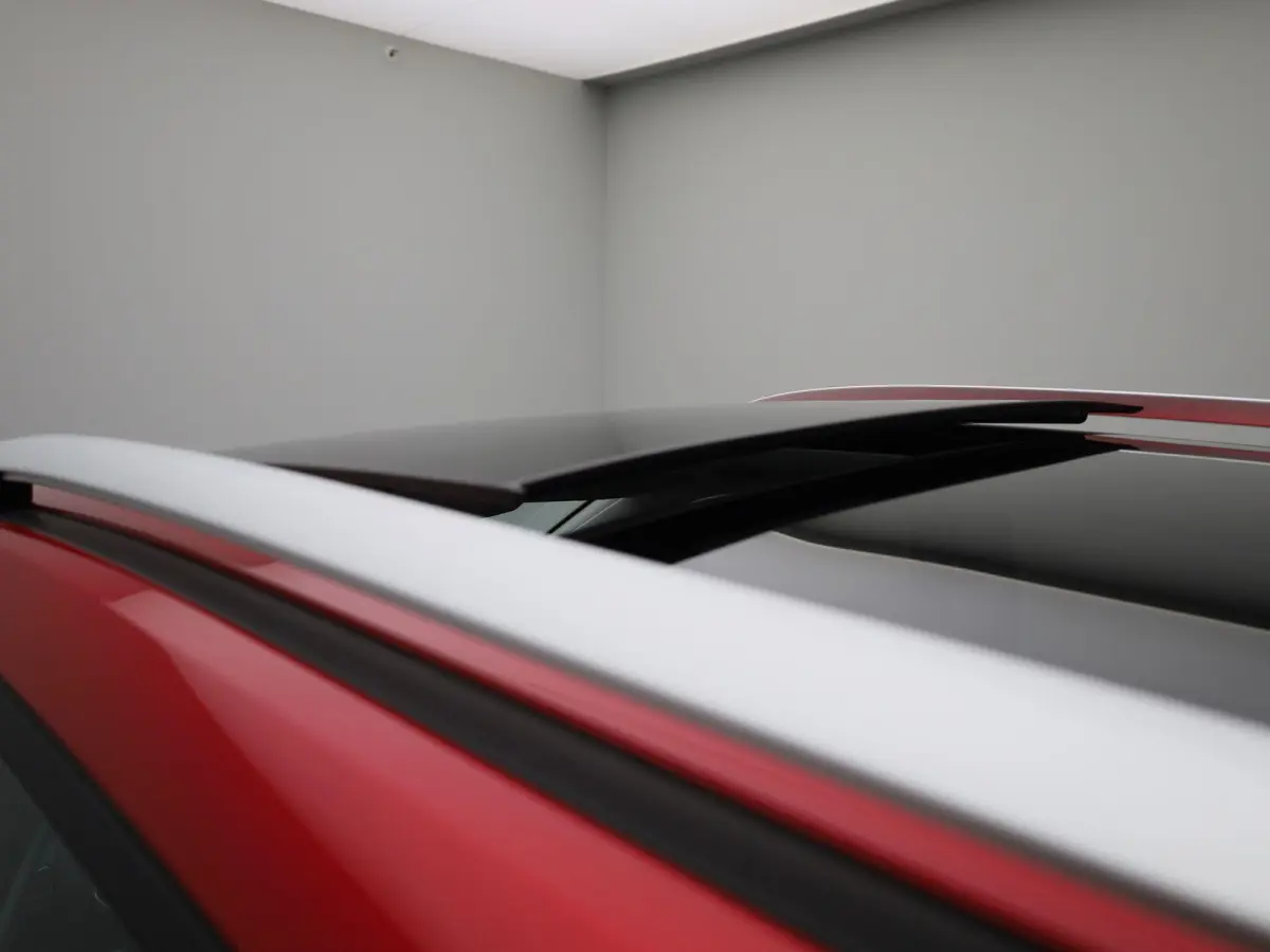 MG EV Long Range Luxury 70 kWh