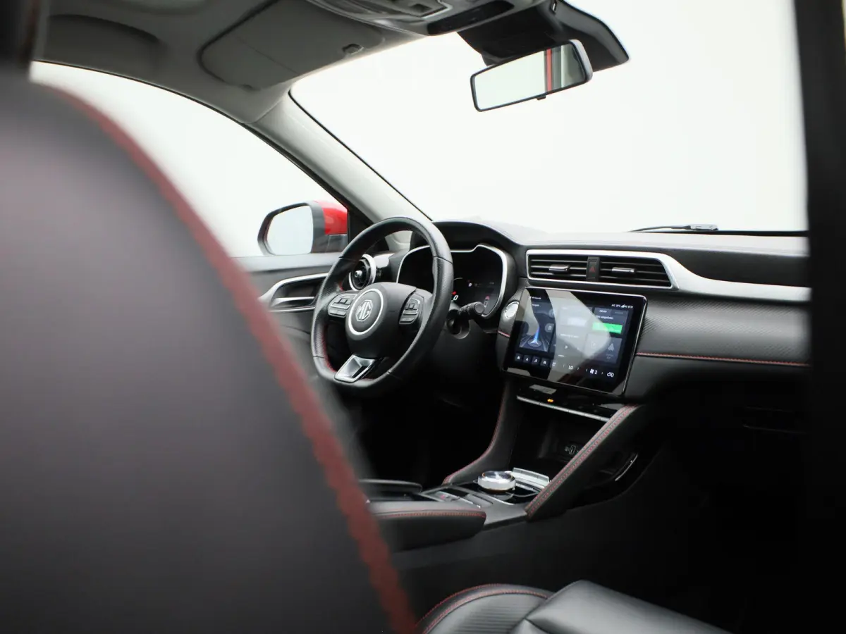 MG EV Long Range Luxury 70 kWh