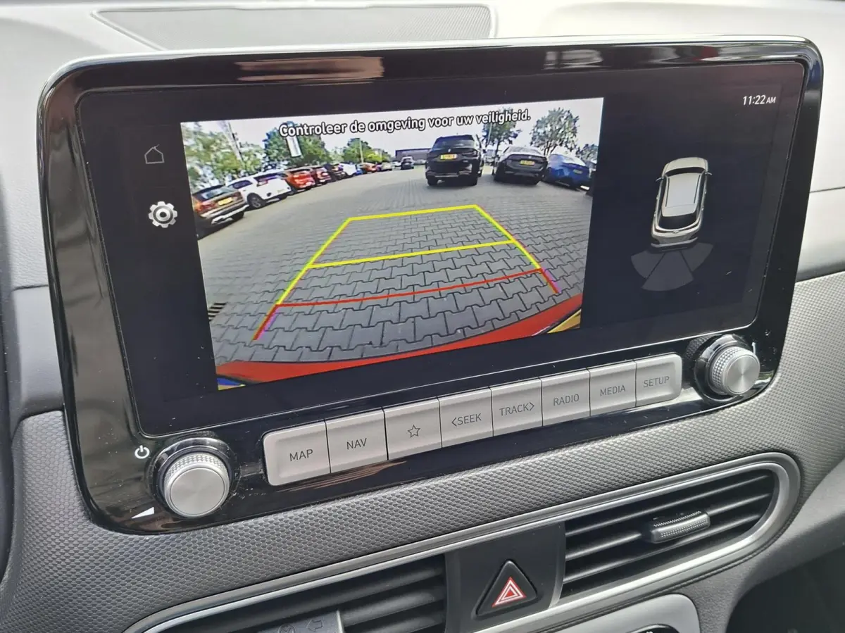 EV Comfort 64kWh SOH 96,7% | Warmtepomp | Head-Up display | Dodehoek | Camera | Rijklaarprijs