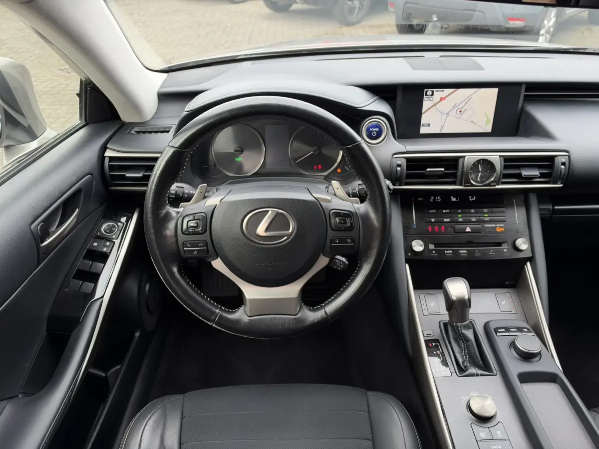 300h Hybrid Business Line