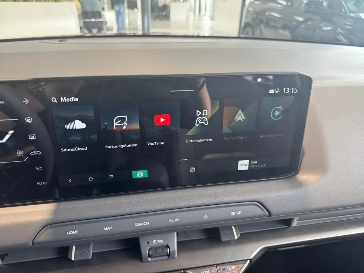 Air 42.2 kWh 4p. 2000.- inruilkorting | Stoel/Stuurverwarming | Wireless Carplay/Aut