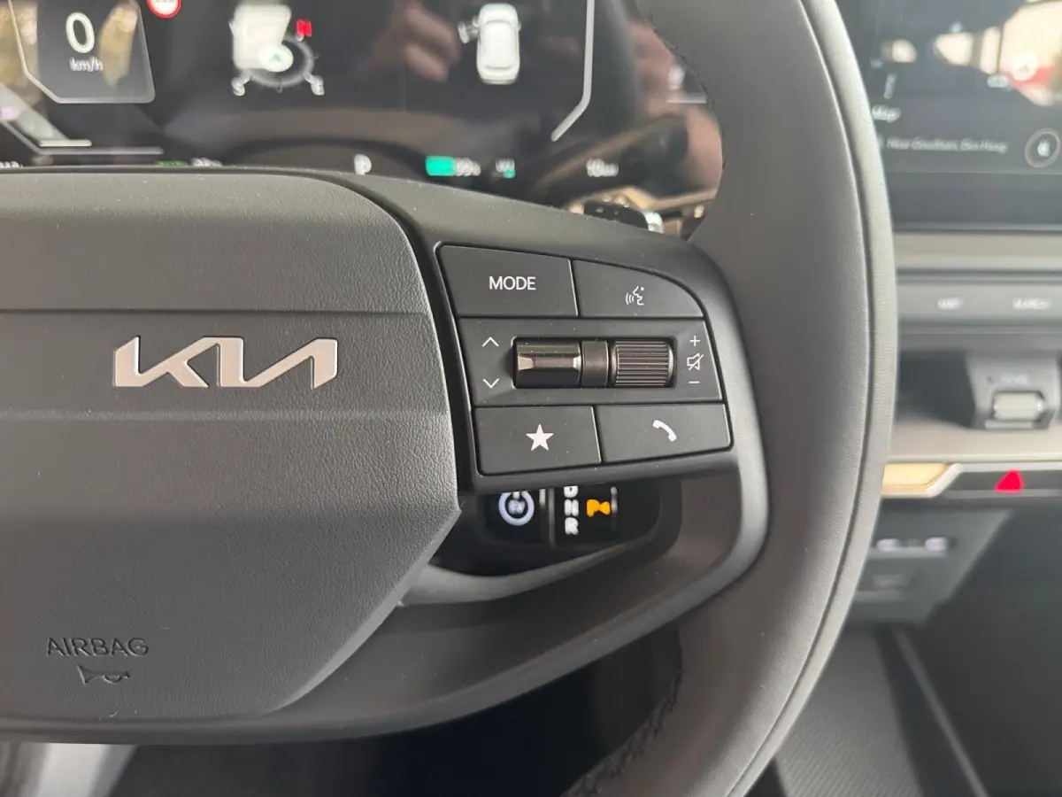 Air 42.2 kWh 4p. 2000.- inruilkorting | Stoel/Stuurverwarming | Wireless Carplay/Aut