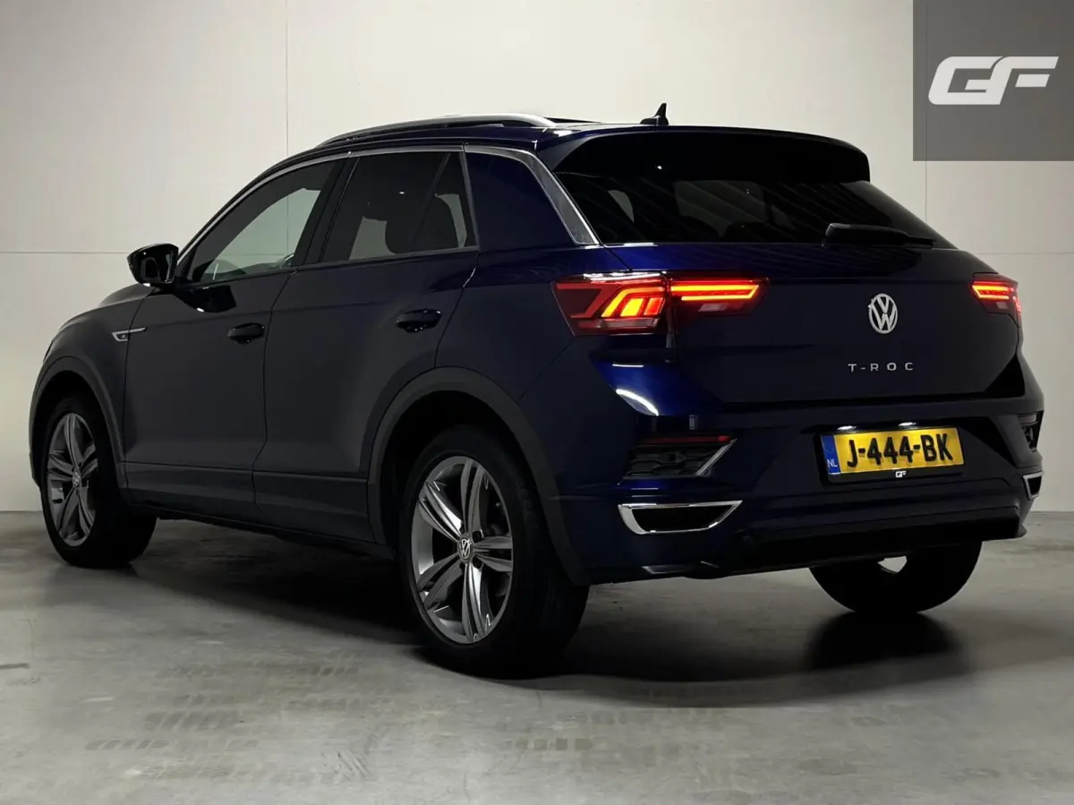 1.5 TSI R-Line Pano Virtual Beats Camera NAP