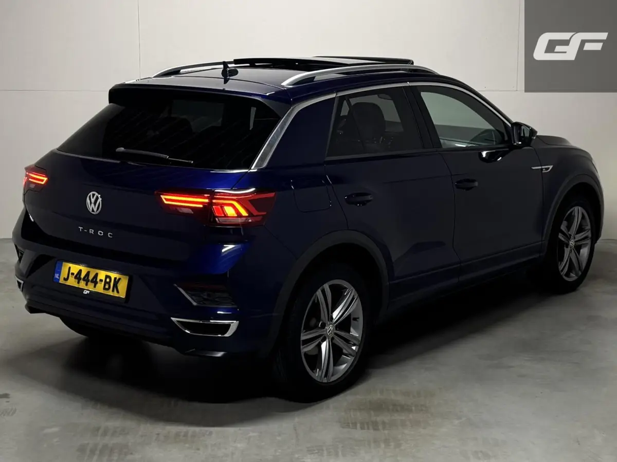 1.5 TSI R-Line Pano Virtual Beats Camera NAP