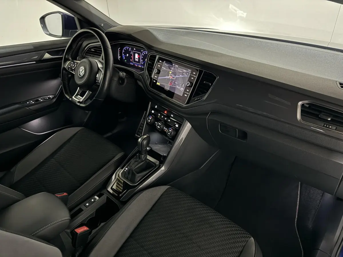 1.5 TSI R-Line Pano Virtual Beats Camera NAP