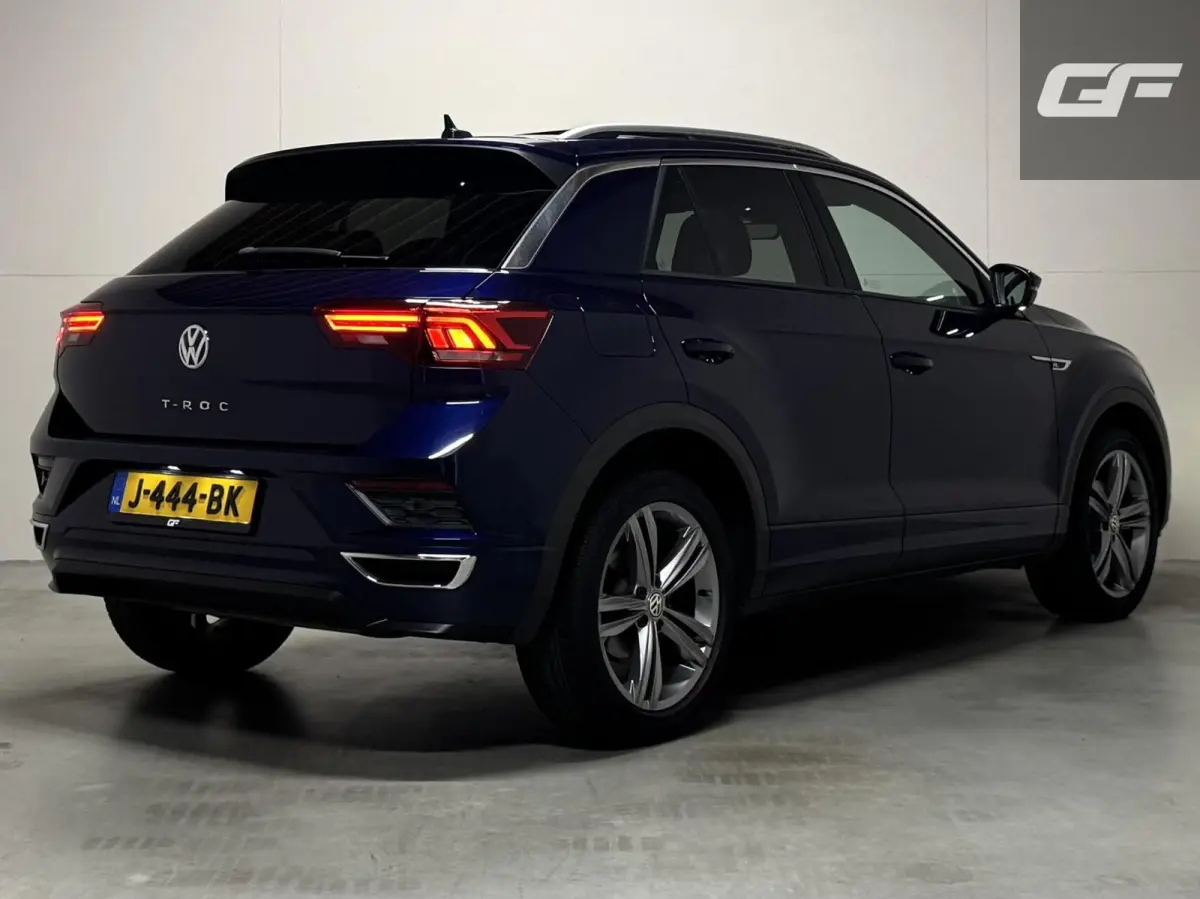 1.5 TSI R-Line Pano Virtual Beats Camera NAP