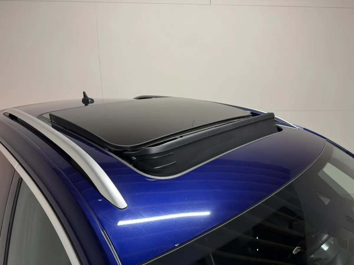 1.5 TSI R-Line Pano Virtual Beats Camera NAP