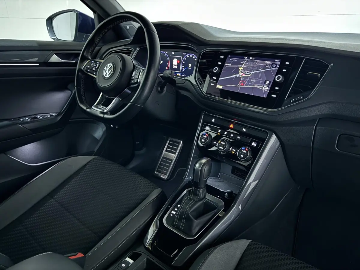 1.5 TSI R-Line Pano Virtual Beats Camera NAP