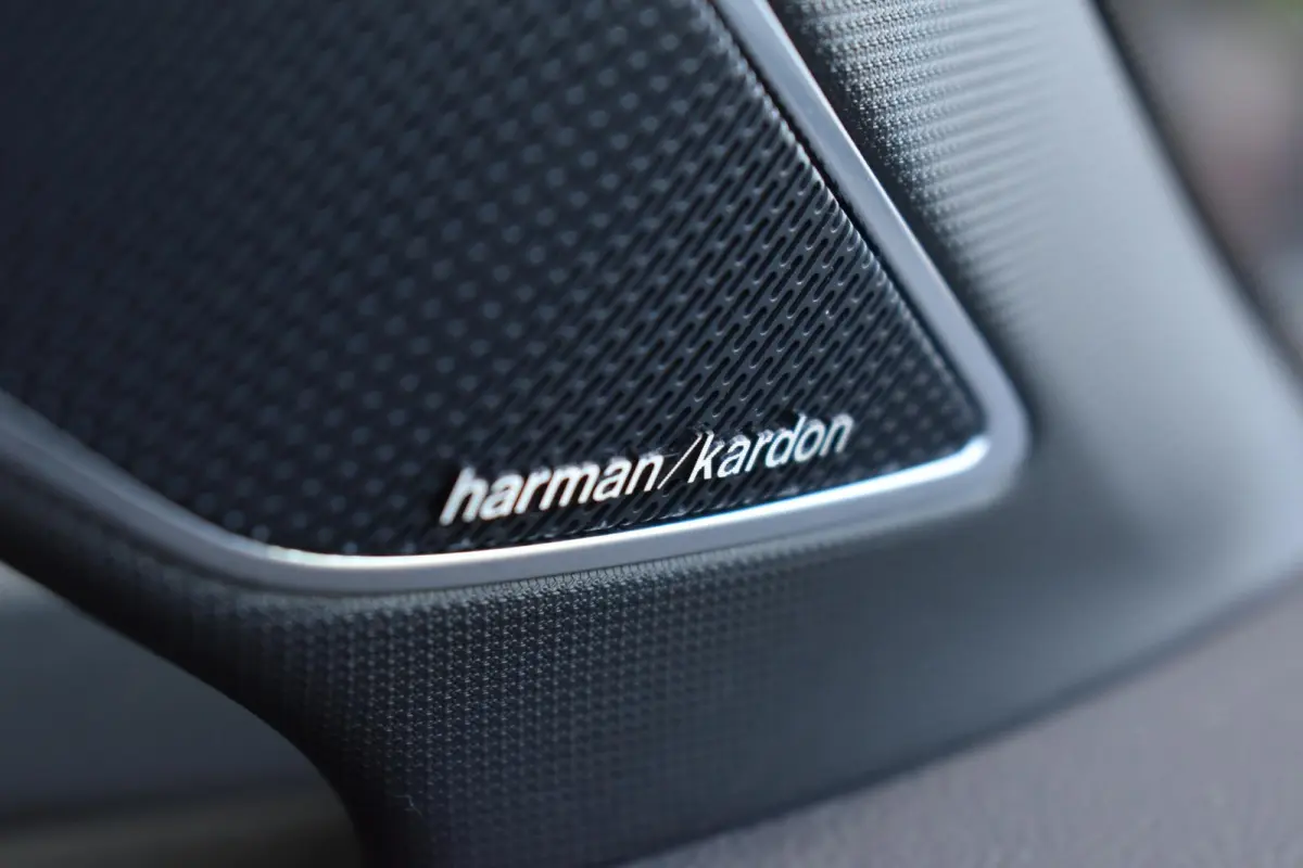 2.0 TSI GTI Pano HUD HK Camera Lane ACC