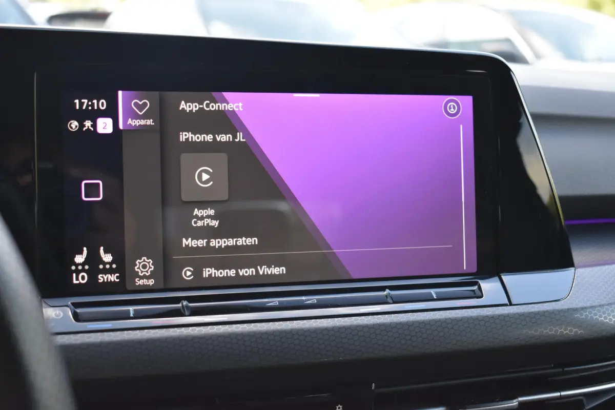 2.0 TSI GTI Pano HUD HK Camera Lane ACC