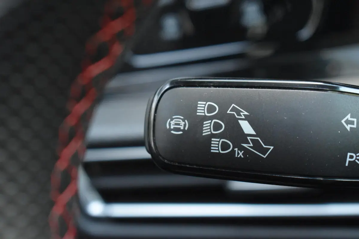 2.0 TSI GTI Pano HUD HK Camera Lane ACC