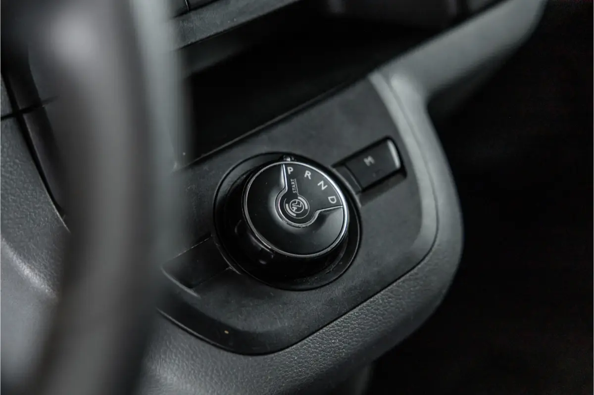 2.0 MultiJet 145 PK L2H1 | Sortimo | CarPlay | Camera | Navigatie | Trekhaak | Standkachel | Grip control | F1 Flippers | DAB | Cruise control | Keyless start | DAB | Nieuwe APK | Dealer ond