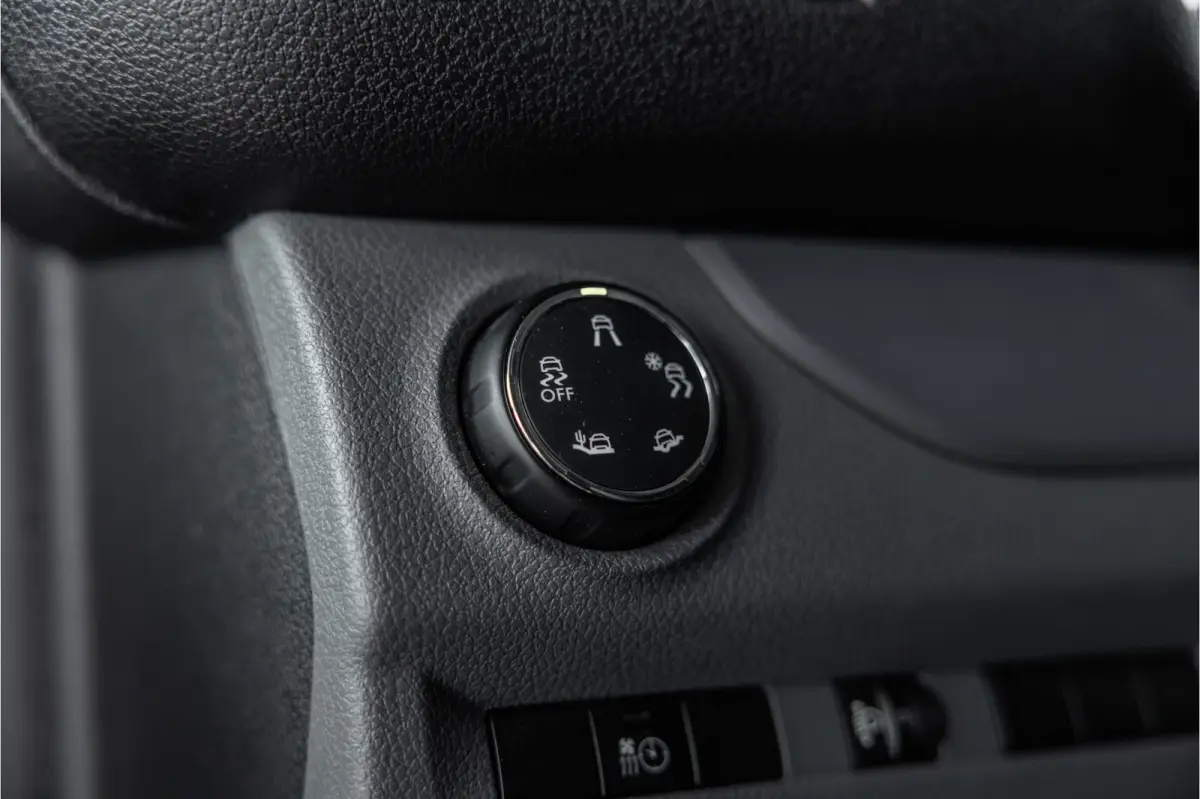2.0 MultiJet 145 PK L2H1 | Sortimo | CarPlay | Camera | Navigatie | Trekhaak | Standkachel | Grip control | F1 Flippers | DAB | Cruise control | Keyless start | DAB | Nieuwe APK | Dealer ond