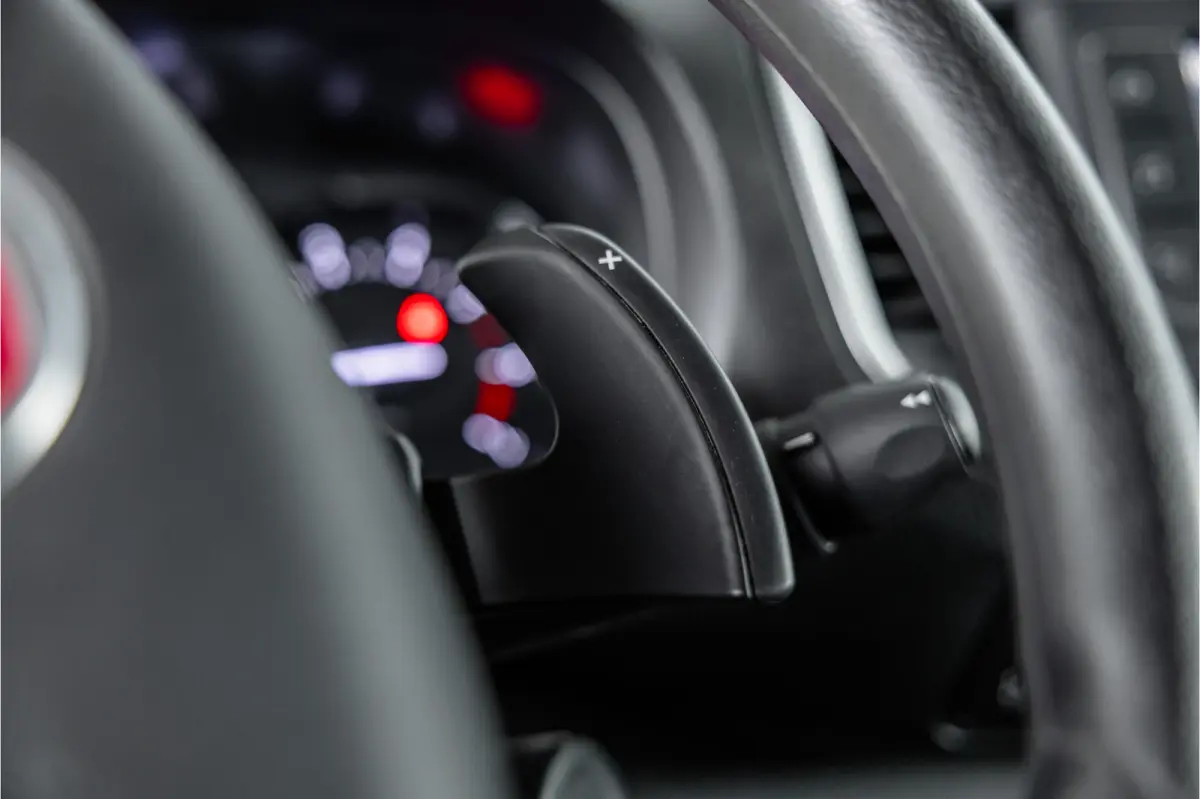 2.0 MultiJet 145 PK L2H1 | Sortimo | CarPlay | Camera | Navigatie | Trekhaak | Standkachel | Grip control | F1 Flippers | DAB | Cruise control | Keyless start | DAB | Nieuwe APK | Dealer ond