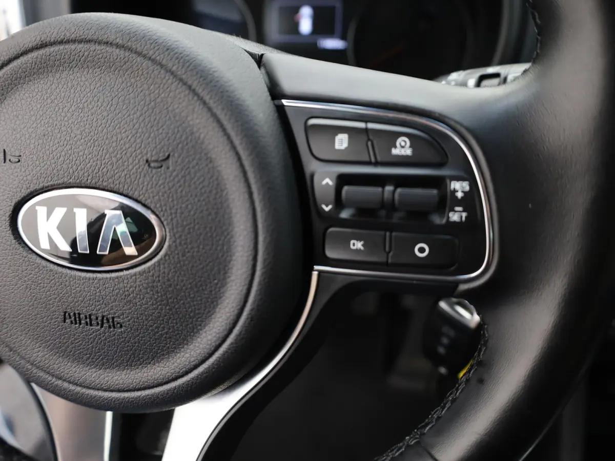 1.6 GDI DynamicLine | Apple Carplay/ Android Auto | Camera | Prijs Rijklaar!!