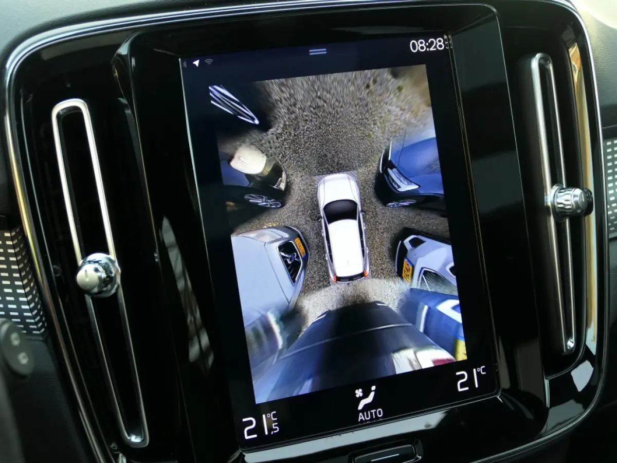 2.0 T5 AWD R-Design Panoramadak / Trekhaak / 360° camera
