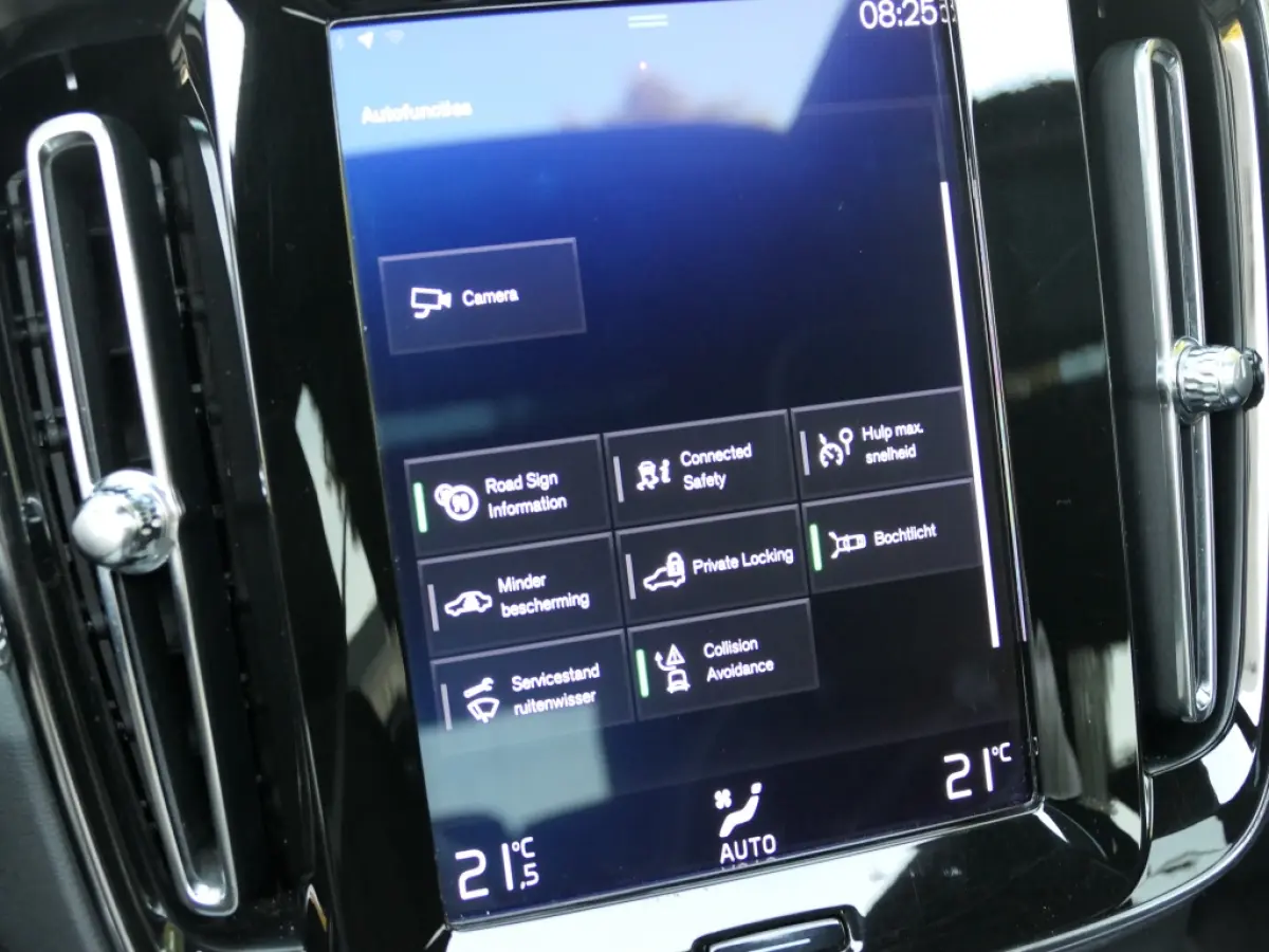 2.0 T5 AWD R-Design Panoramadak / Trekhaak / 360° camera