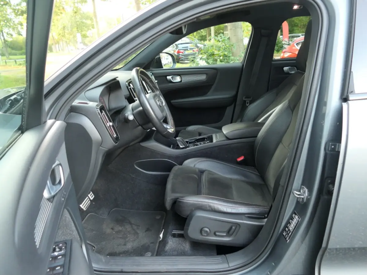 2.0 T5 AWD R-Design Panoramadak / Trekhaak / 360° camera
