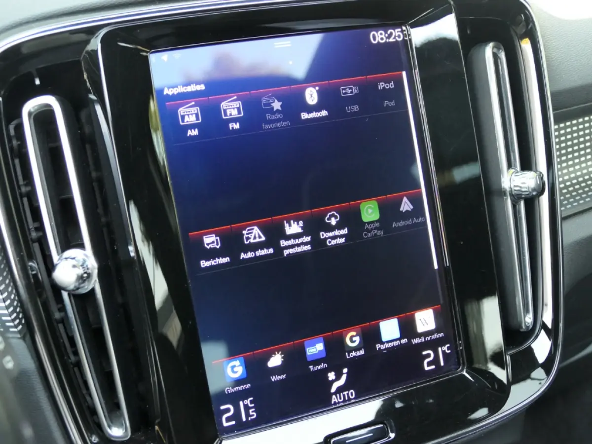 2.0 T5 AWD R-Design Panoramadak / Trekhaak / 360° camera
