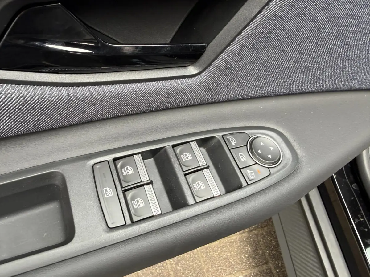 Comfort range Techno 52 kWh V2G-NIEUW-NL AUTO