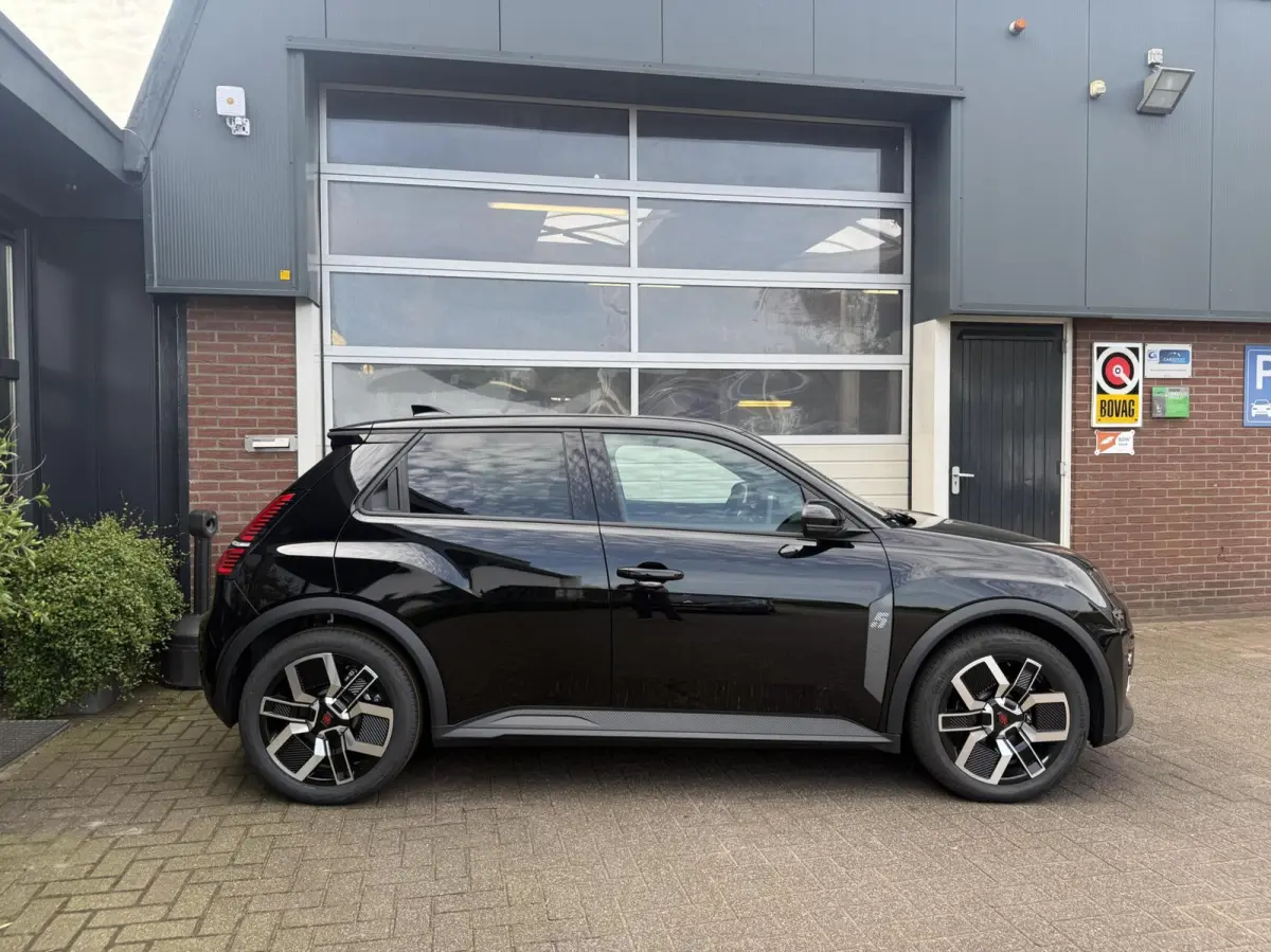 Comfort range Techno 52 kWh V2G-NIEUW-NL AUTO
