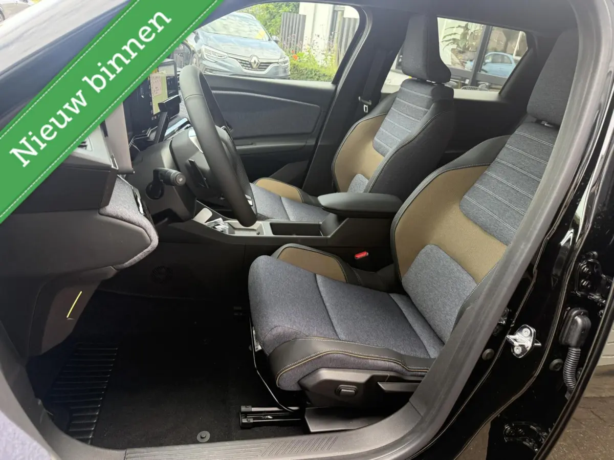 Comfort range Techno 52 kWh V2G-NIEUW-NL AUTO