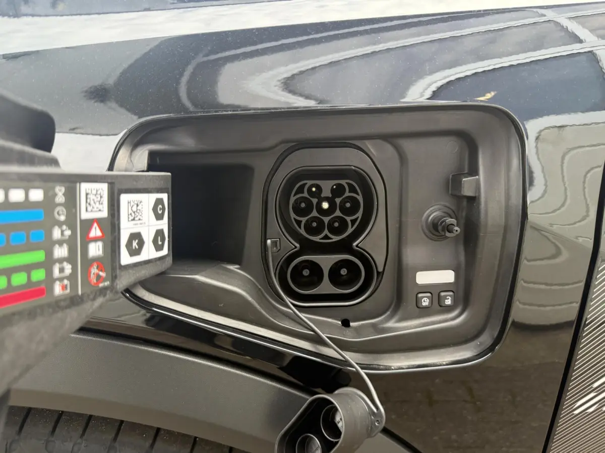 Comfort range Techno 52 kWh V2G-NIEUW-NL AUTO