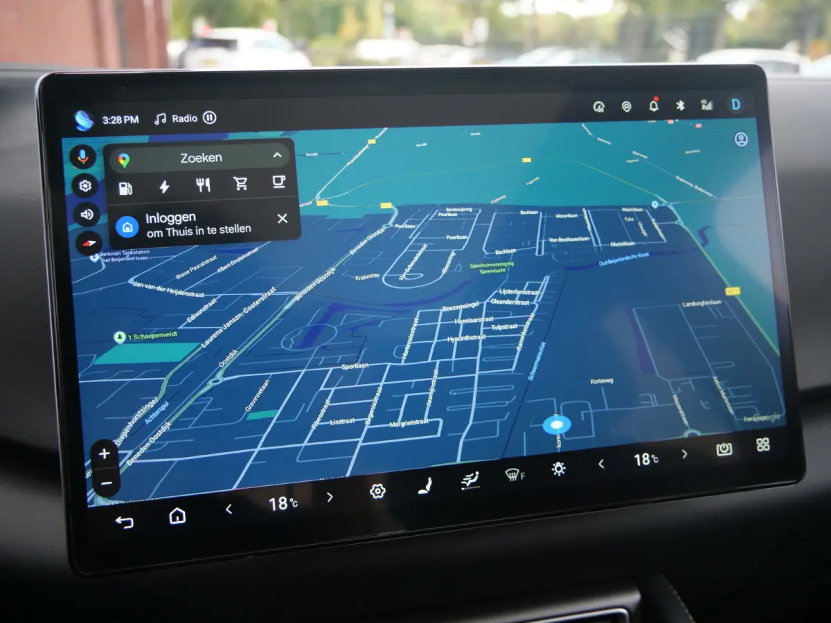 1.5 DM-i Boost 213 Pk Automaat Apple Carplay / Navi / DAB / Camera's / Stoelverwarming / Panodak