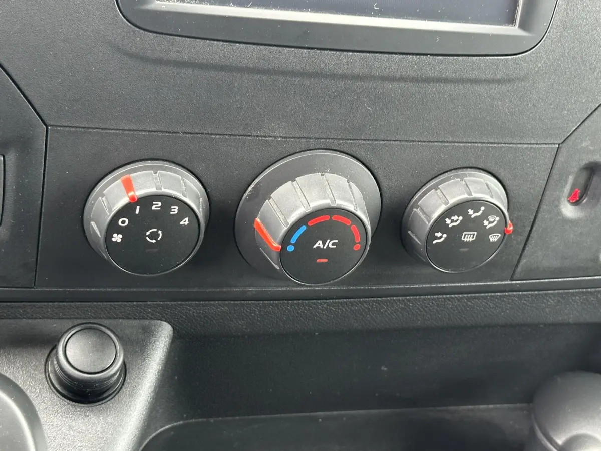 2.3 CDTI L3H2 bus met laadklep