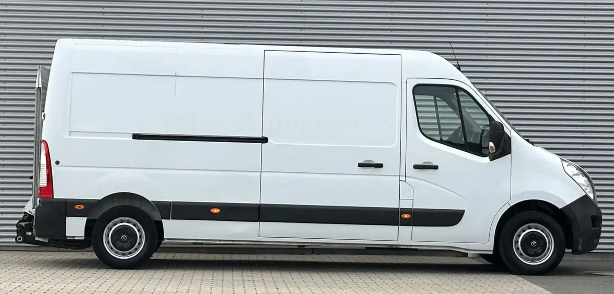 2.3 CDTI L3H2 bus met laadklep