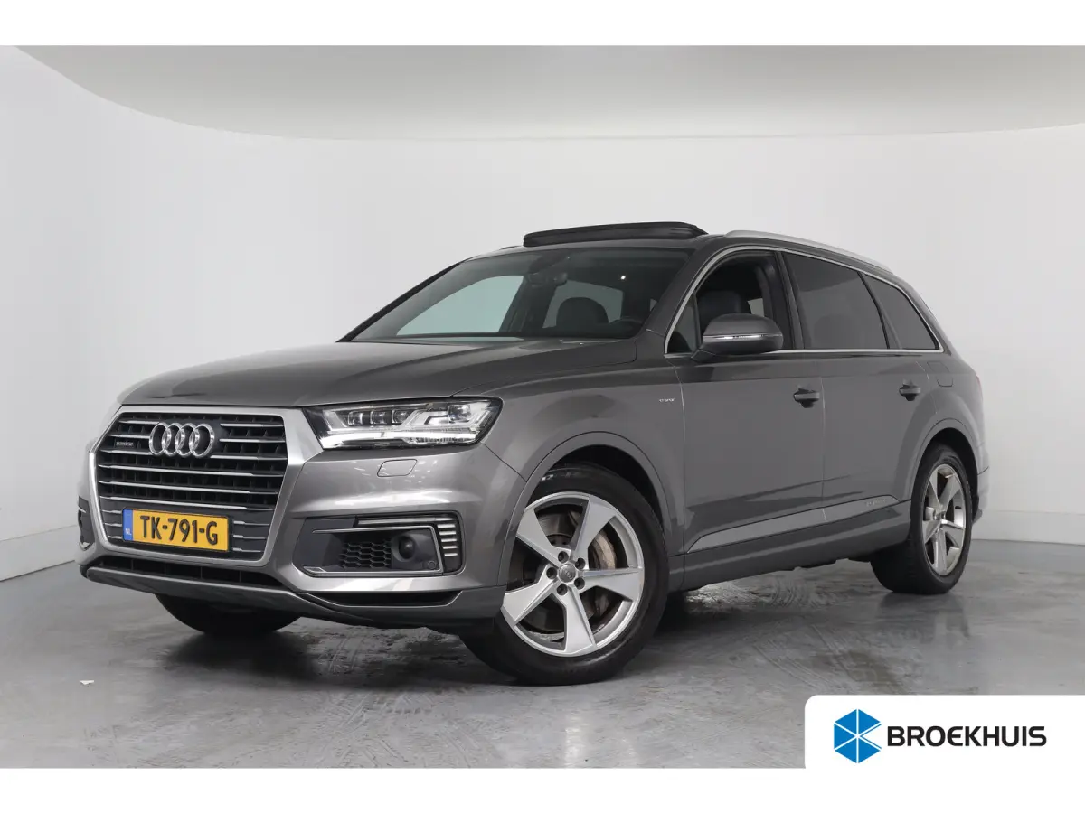 3.0 TDI e-tron quattro Sport | Elek Trekhaak |  SOH 100% | Elektrisch Panoramadak | Nachtzicht | Memory | Luchtvering | Achterklep Elektrisch | Adaptieve Cruise Control | Stoelverwarming |