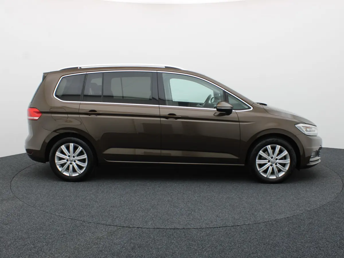 1.4 TSI 150Pk DSG Highline | 3x Iso Fix | Trekhaak afnb. | Camera | Stoelverw. | Prijs Rijklaar!!